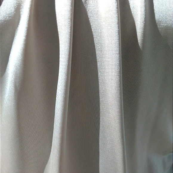 Silky Tan Top - Picture 3 of 4